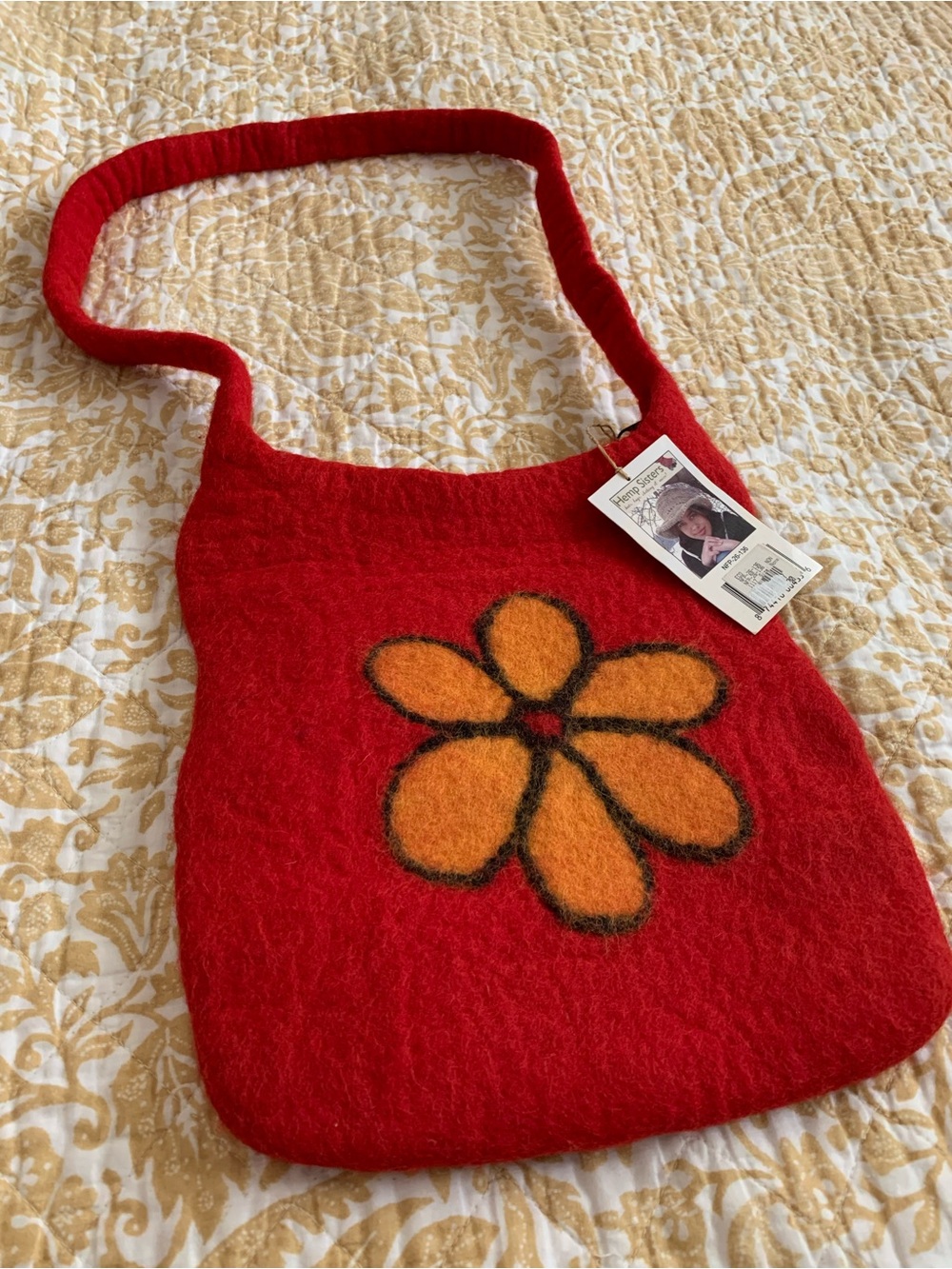 Felted wool flower Shoulder Bag. NWT